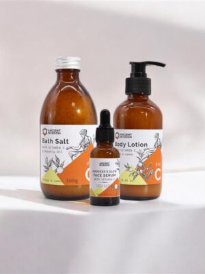 Darilni set za nego obraza z vitaminom c 2