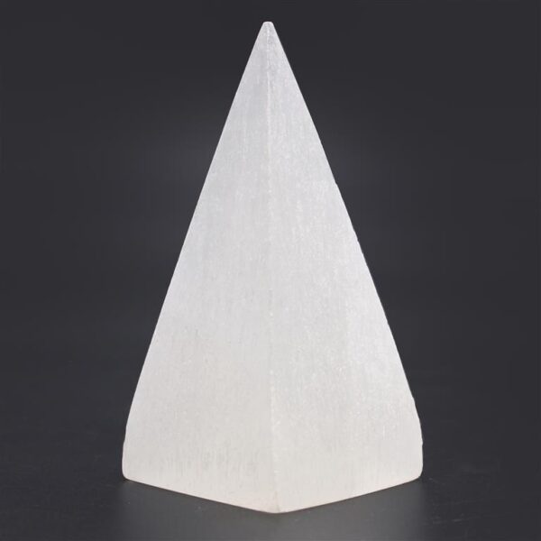 Selenit piramida - 10cm